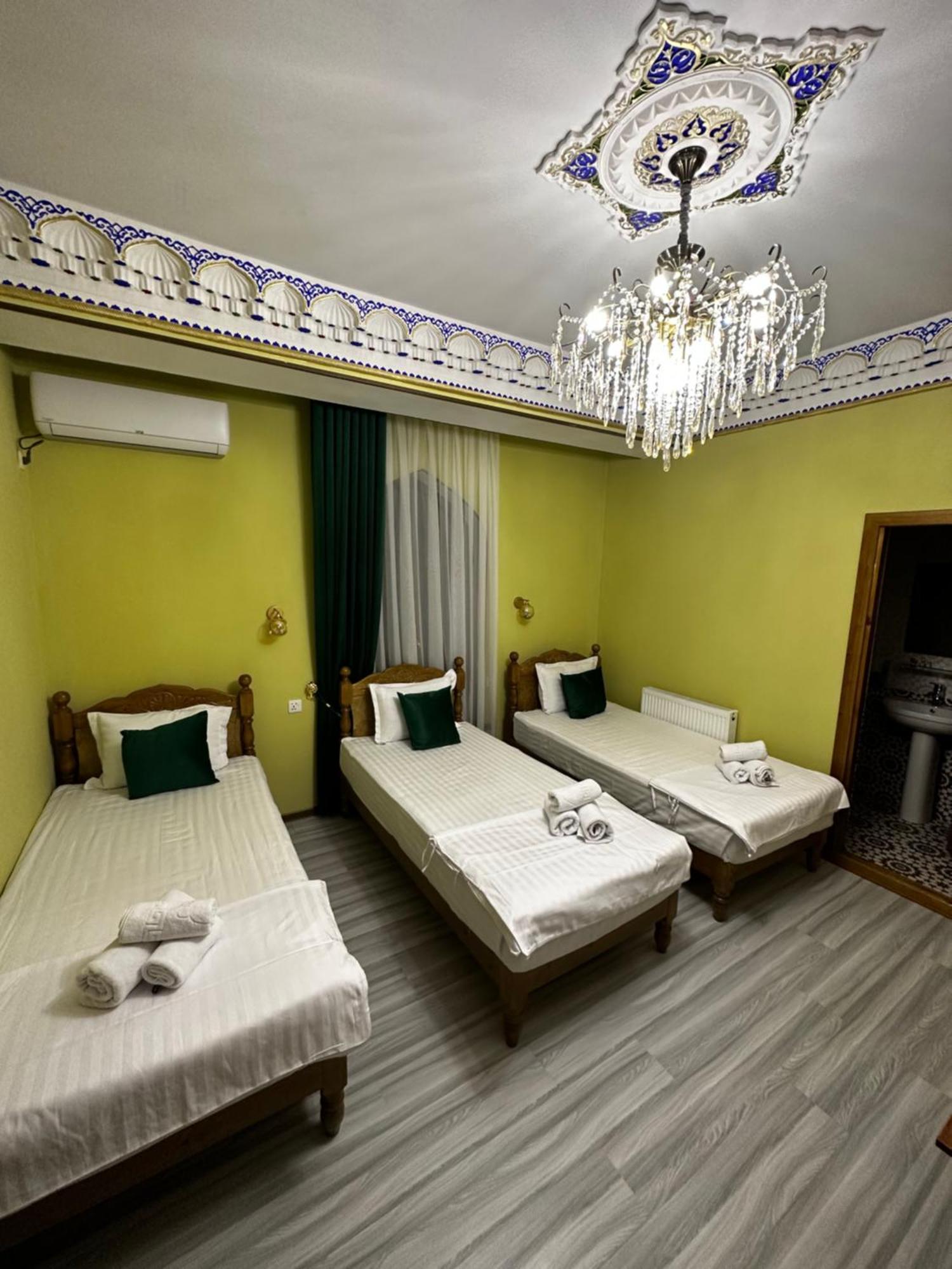 Hotel Zarhal Бухара Екстериор снимка