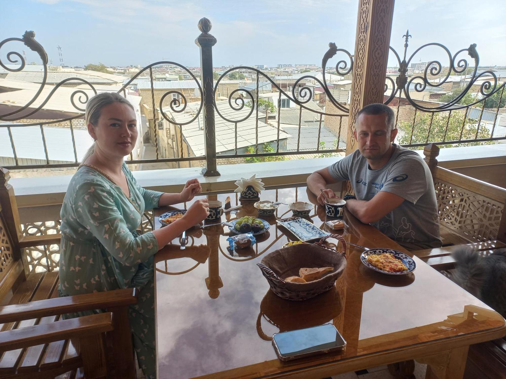 Hotel Zarhal Бухара Екстериор снимка