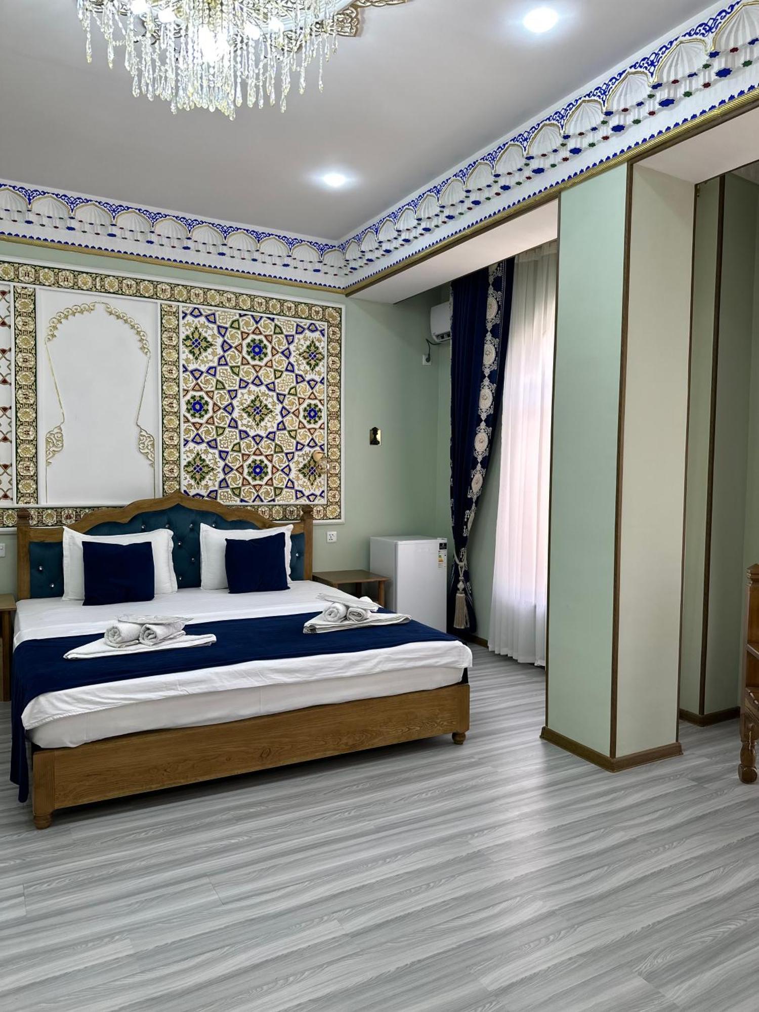 Hotel Zarhal Бухара Екстериор снимка