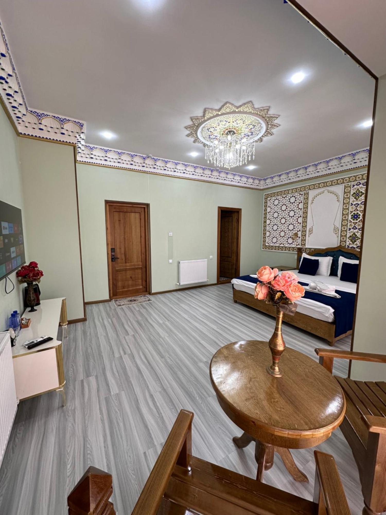 Hotel Zarhal Бухара Екстериор снимка