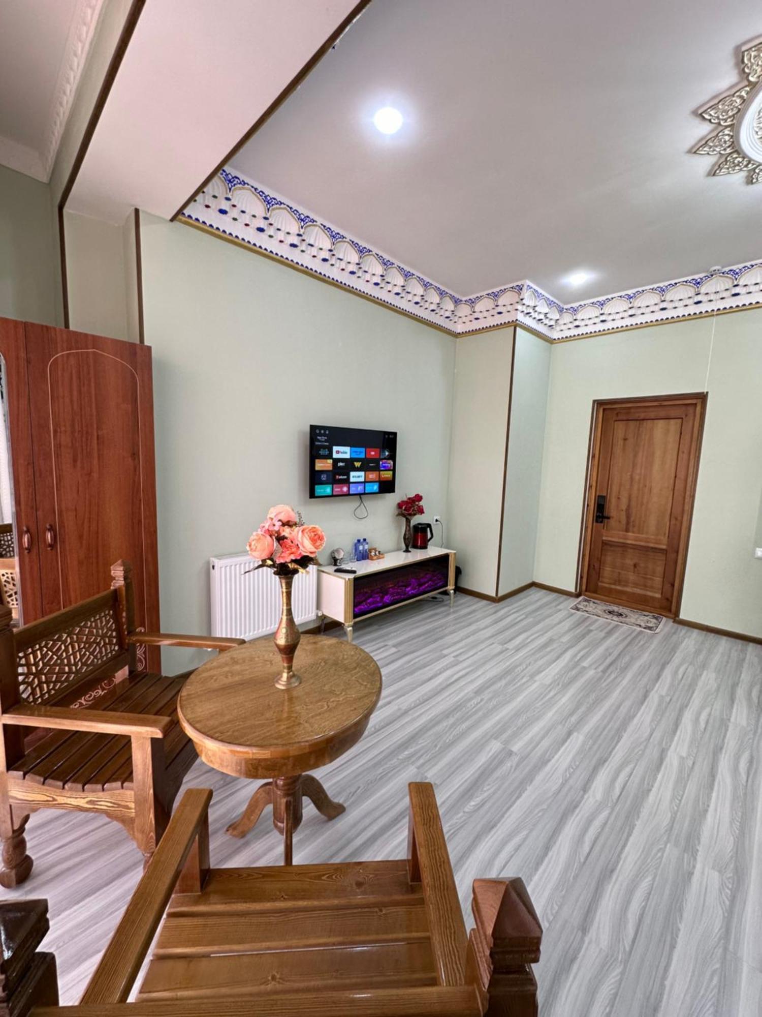 Hotel Zarhal Бухара Екстериор снимка