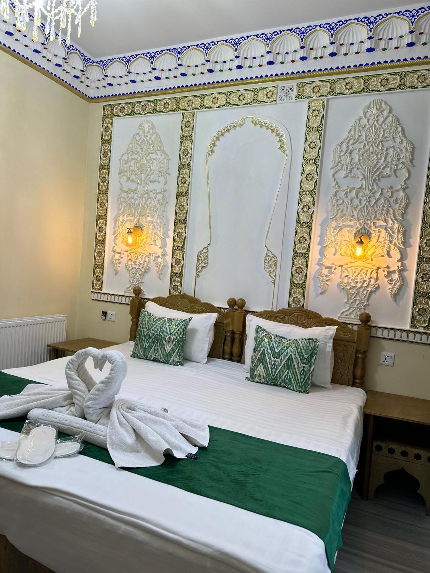 Hotel Zarhal Бухара Екстериор снимка