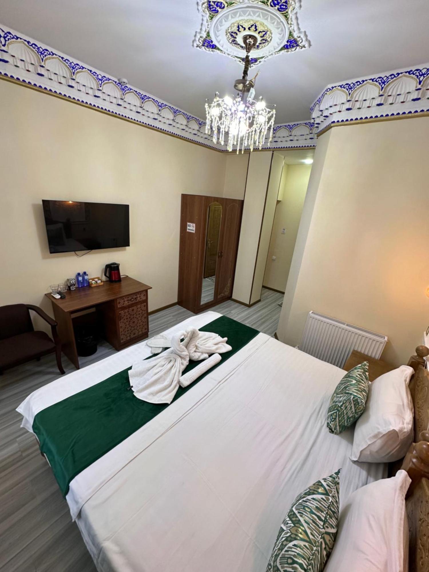 Hotel Zarhal Бухара Екстериор снимка